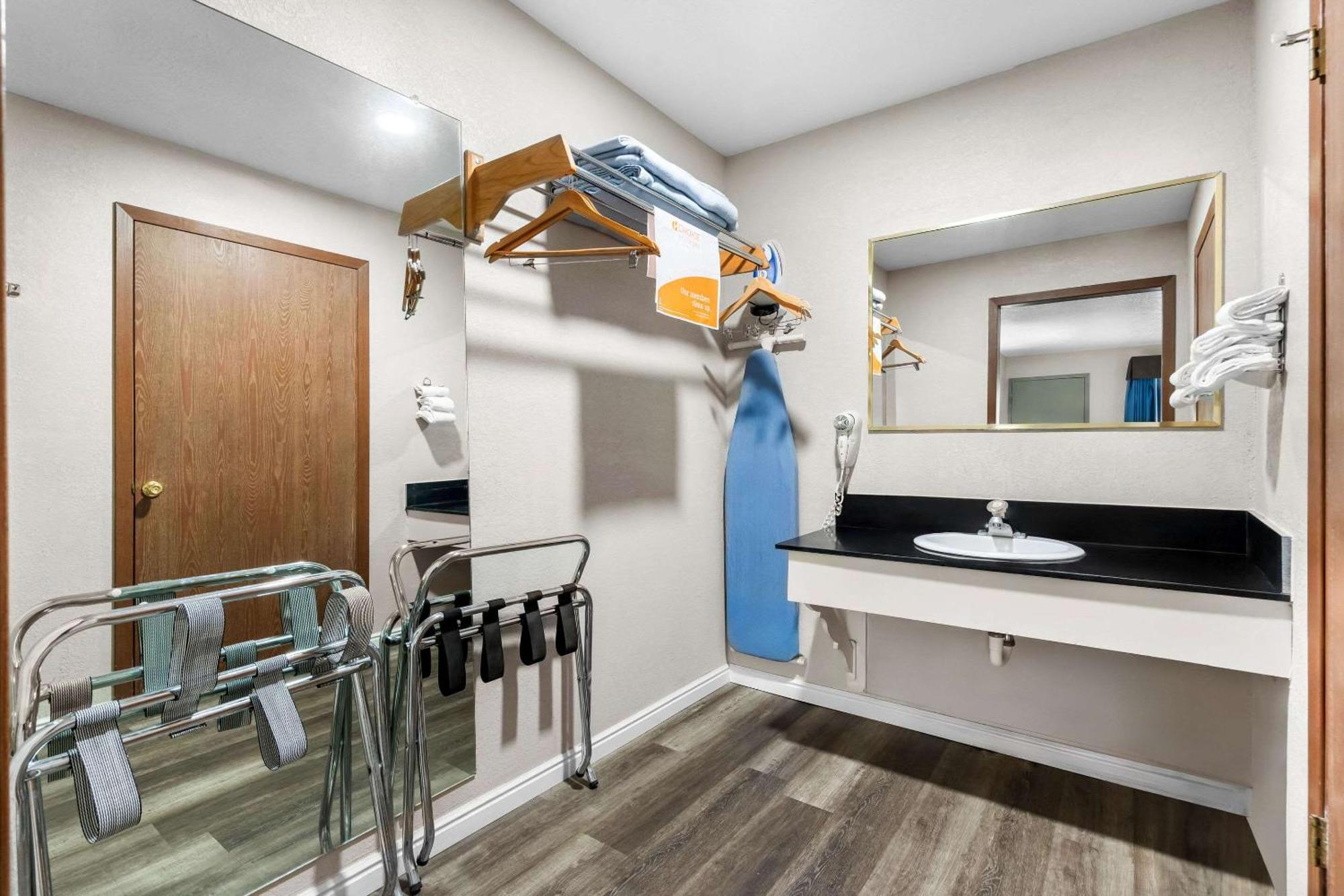 Econo Lodge Panguitch Near Bryce Canyon Экстерьер фото