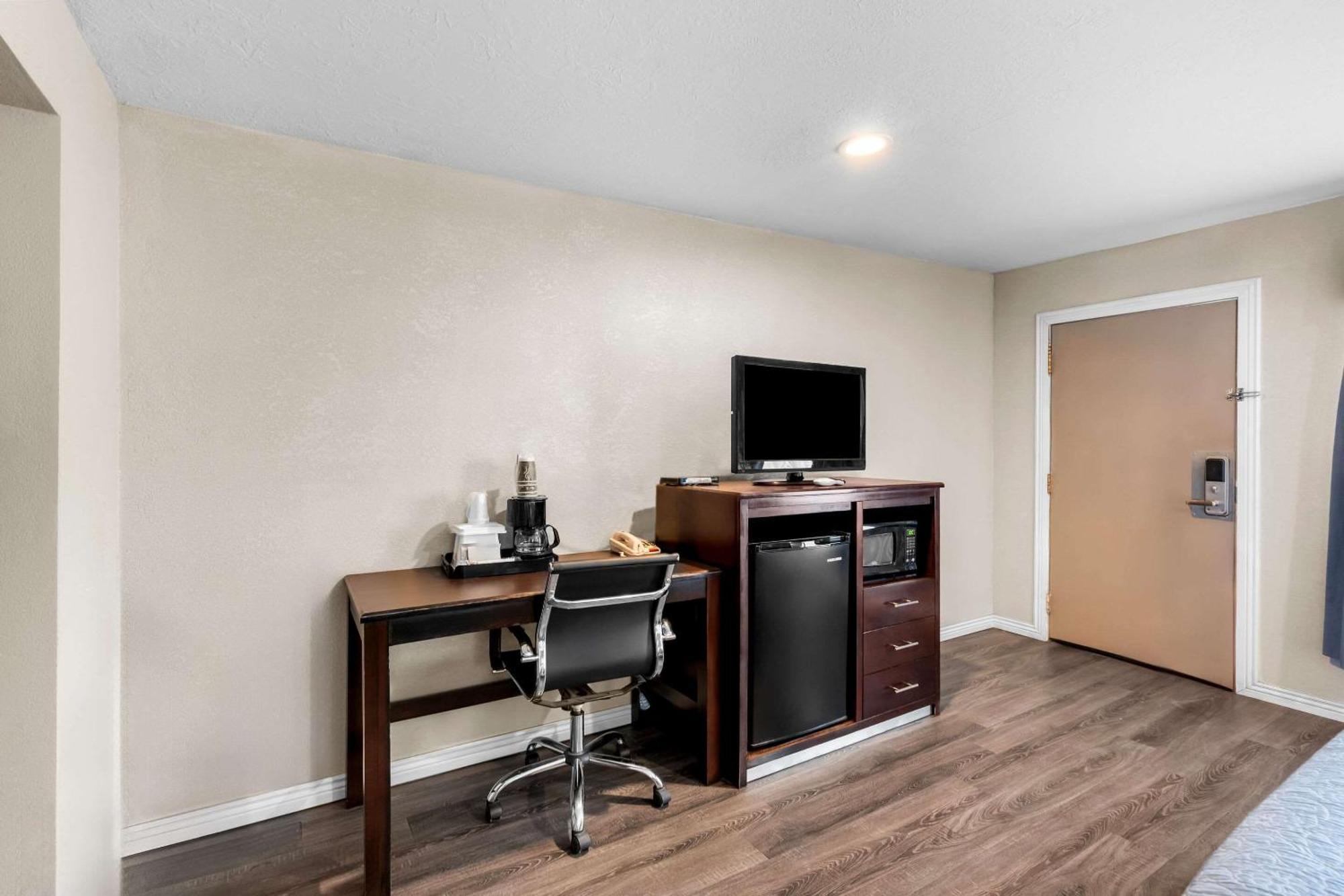 Econo Lodge Panguitch Near Bryce Canyon Экстерьер фото