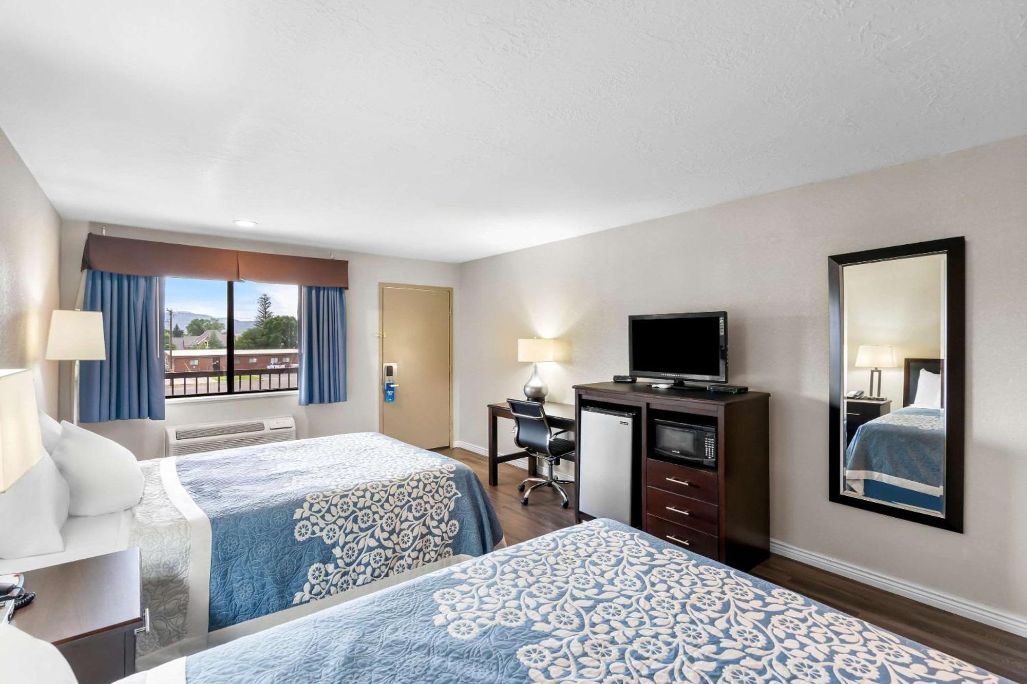 Econo Lodge Panguitch Near Bryce Canyon Экстерьер фото